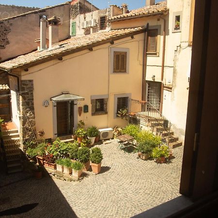 דירות טרוויניאנו רומאנו Finestra Sul Borgo מראה חיצוני תמונה