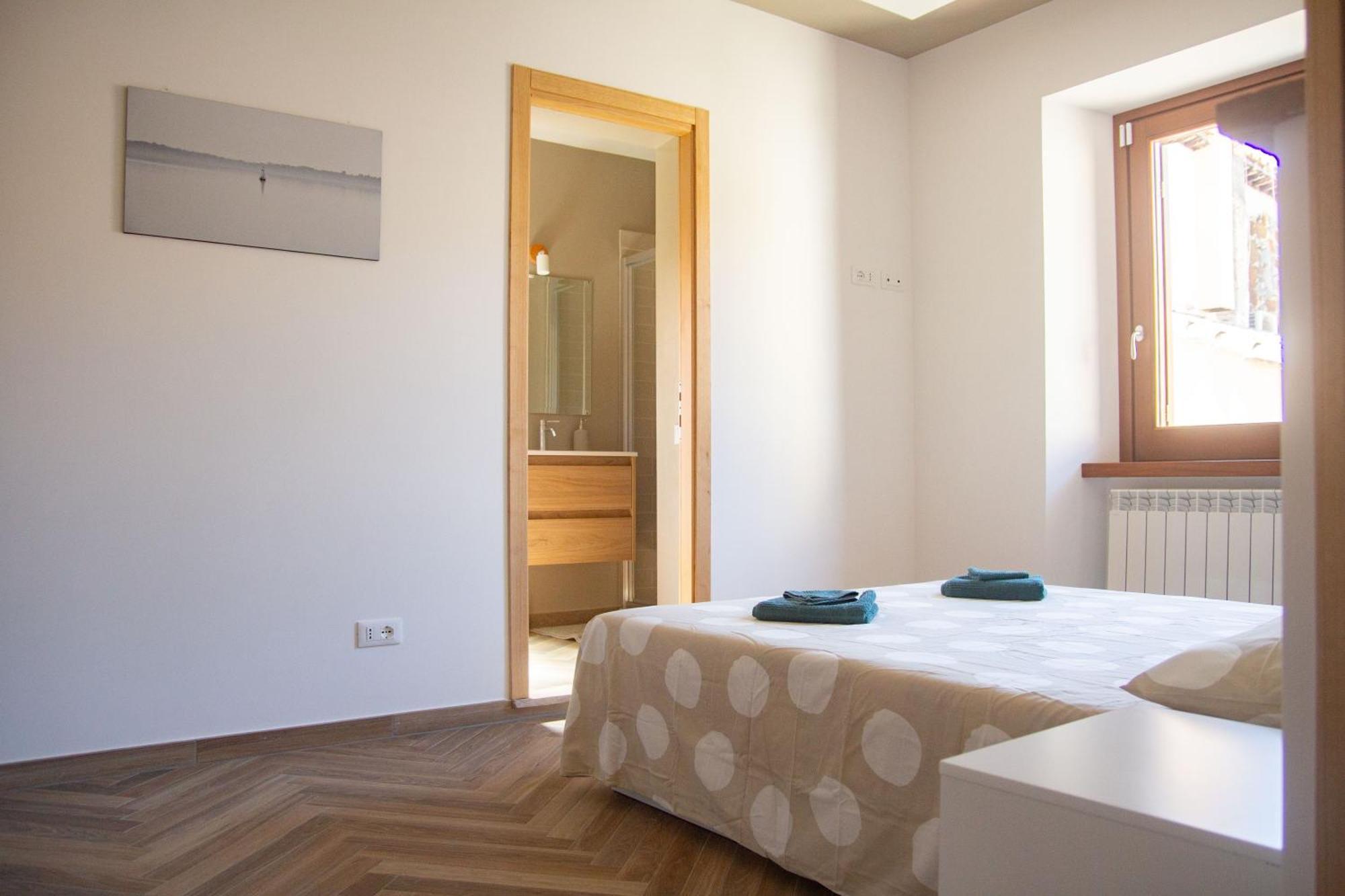 דירות טרוויניאנו רומאנו Finestra Sul Borgo מראה חיצוני תמונה